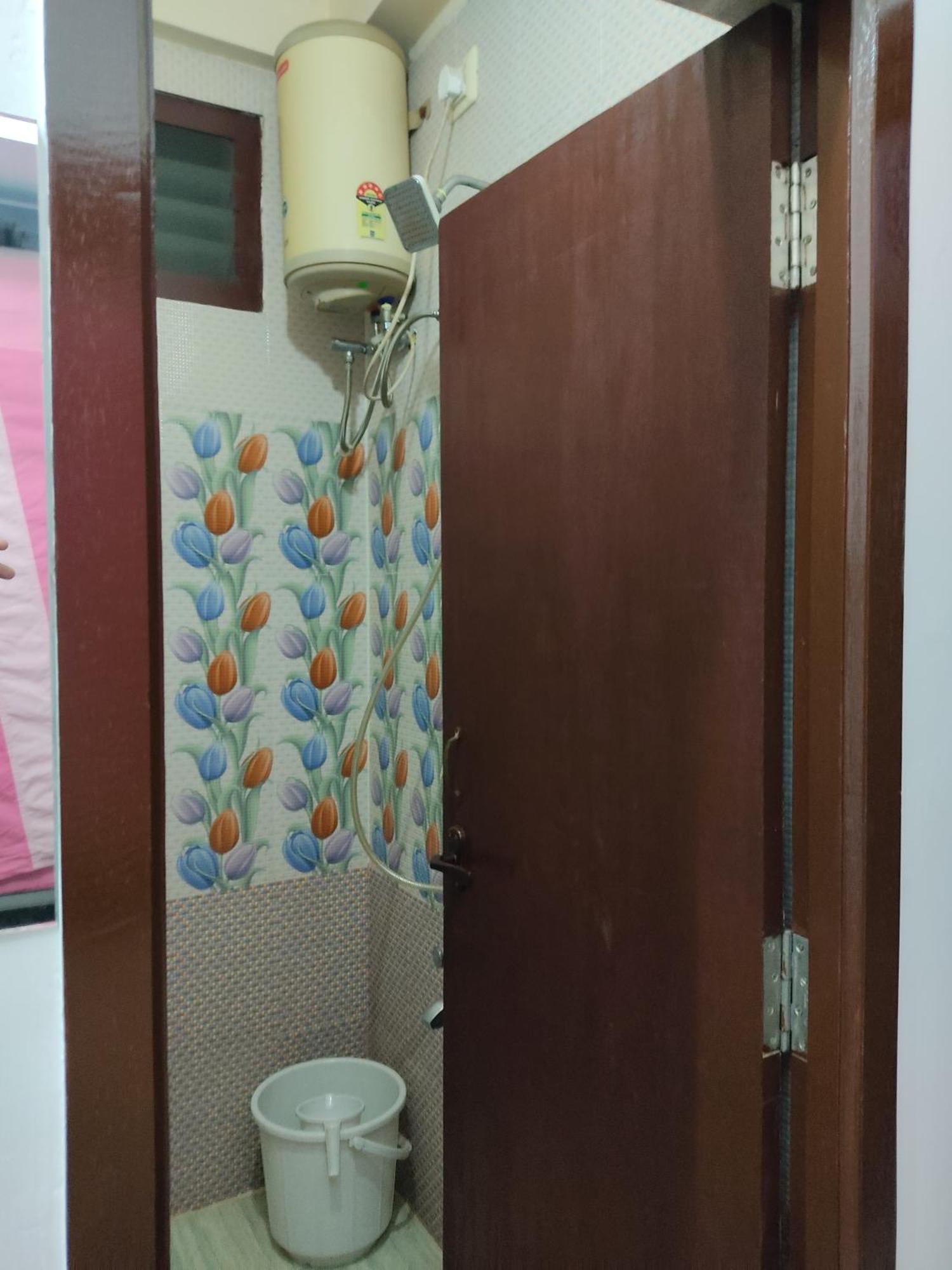 Manora Residency Hotel Puduccseri Kültér fotó